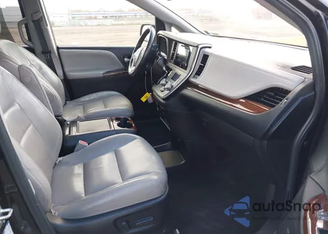 2015 Toyota Sienna Limited Premium 7 Passenger z USA, uszkodzony, nr VIN 5TDDK3DC7FS120708